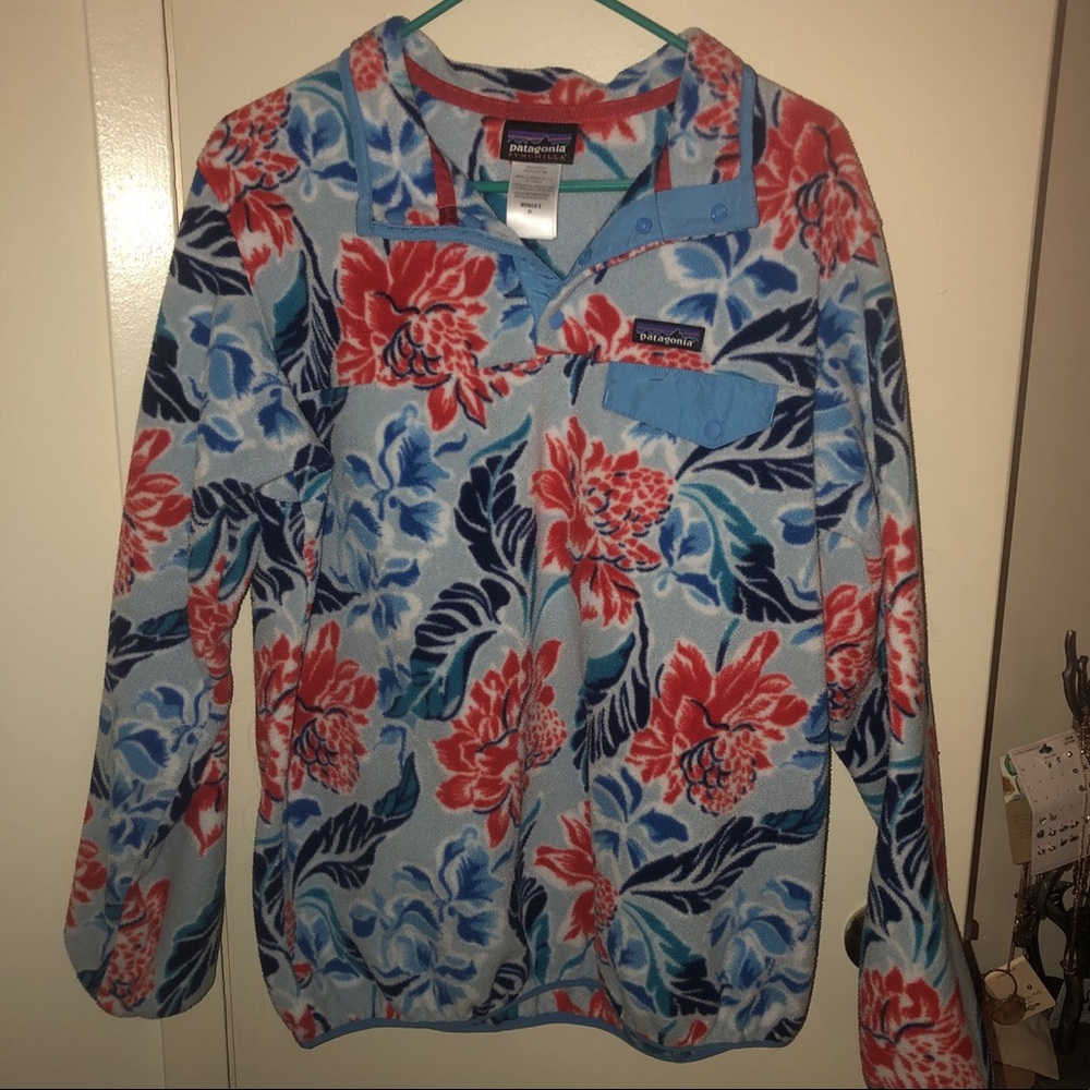 Blue Floral Patagonia Synchilla